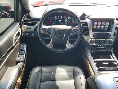Used 2019 GMC Yukon XL Denali w/ Denali Ultimate Package image 19