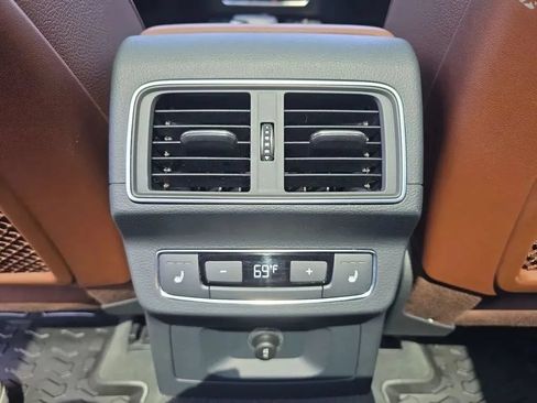 Used 2018 Audi Q5 Prestige w/ Prestige Package AWD/4WD image 49