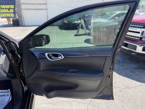 Used 2017 Nissan Sentra SR Turbo w/ SR Turbo Premium Package image 29