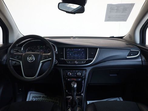 Used 2021 Buick Encore Preferred FWD image 27