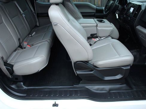 Used 2018 Ford F150 XL w/ Equipment Group 101A Mid RWD image 22