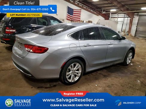 Used 2015 Chrysler 200 Limited image 4