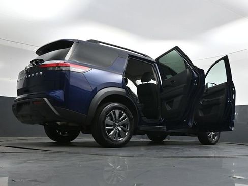 Used 2025 Nissan Pathfinder SV FWD image 48