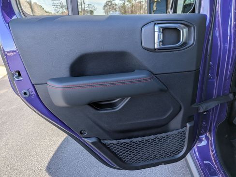 New 2026 Jeep Wrangler Unlimited Rubicon image 18