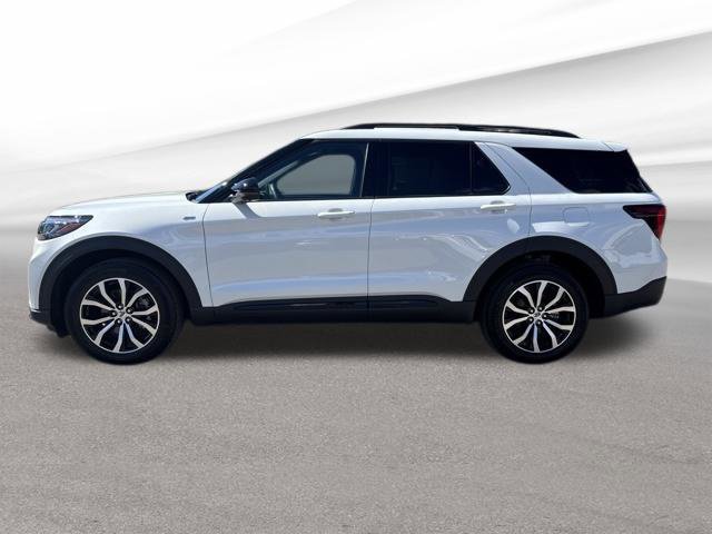 New 2026 Ford Explorer ST-Line AWD/4WD image 6