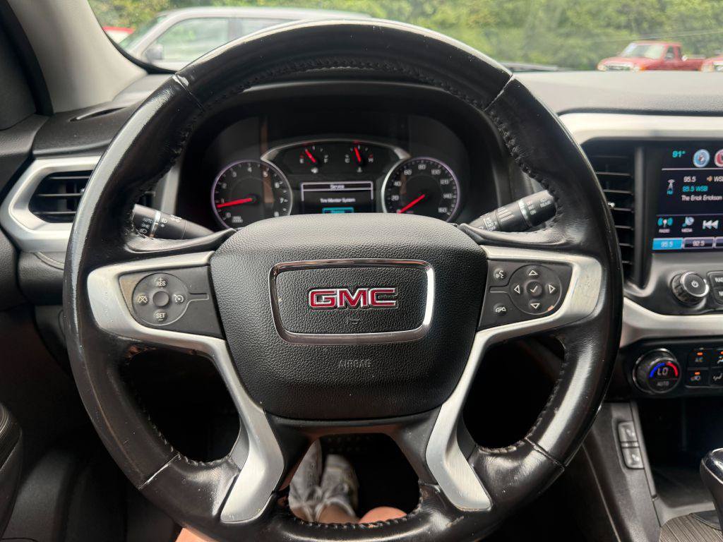 Used 2019 GMC Acadia SLT FWD image 12