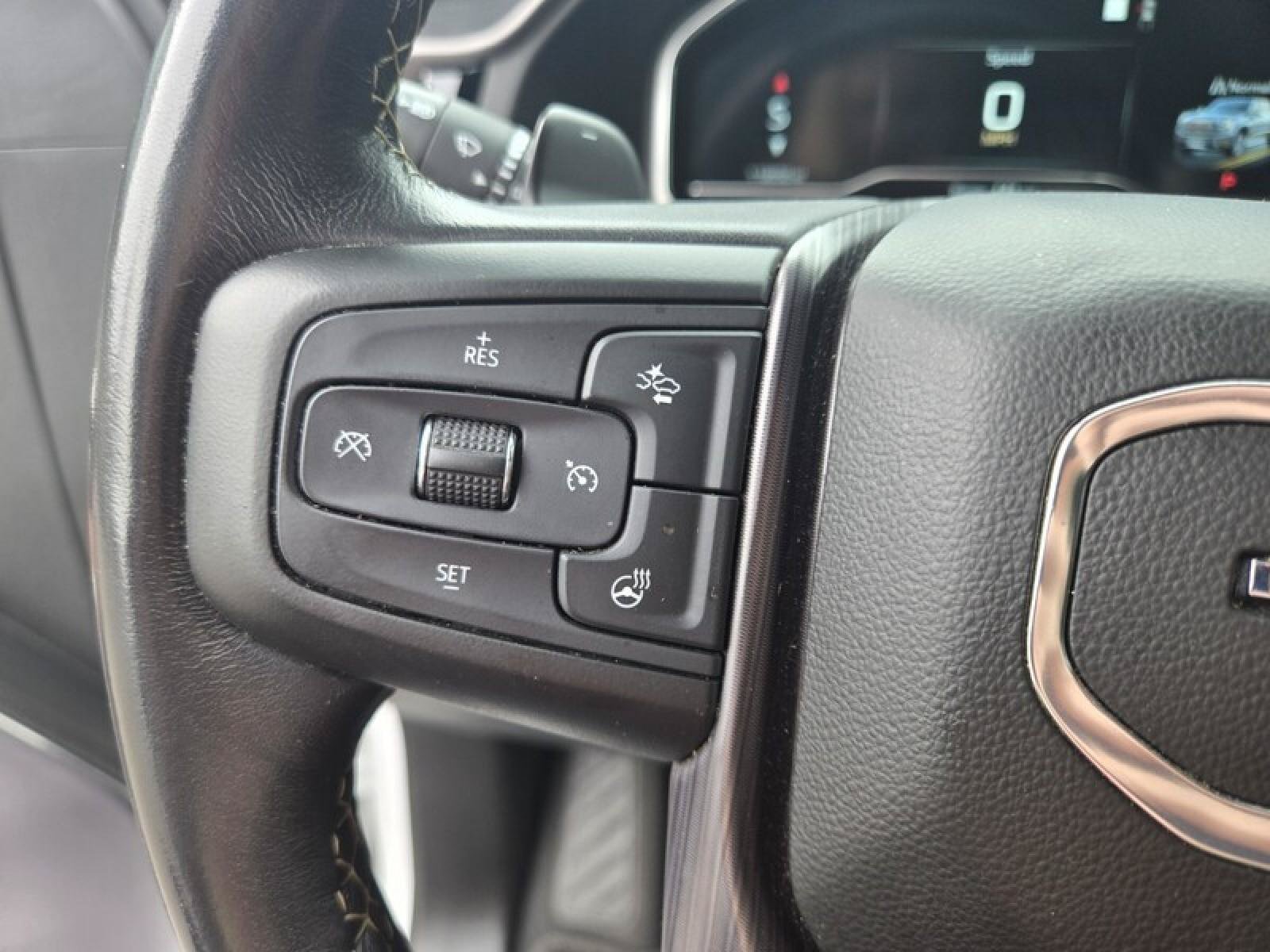 Used 2023 GMC Sierra 1500 Denali Ultimate AWD/4WD image 11