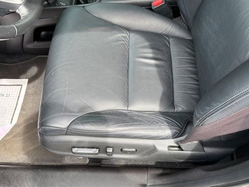 Used 2012 Honda CR-V EX-L image 21