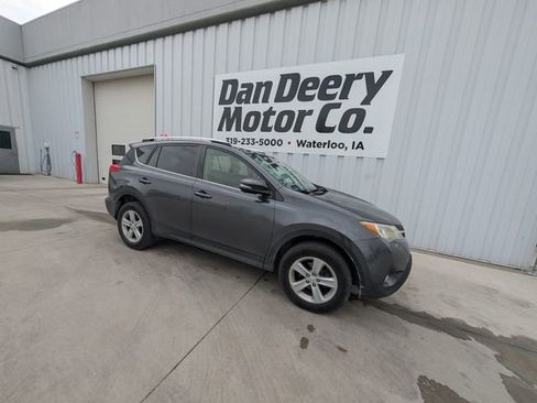 Used 2014 Toyota RAV4 XLE image 20