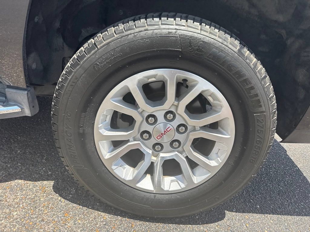 Used 2016 GMC Yukon SLE RWD image 10