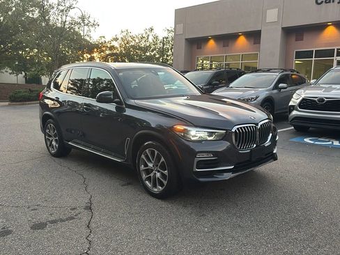 Used 2019 BMW X5 xDrive40i image 3
