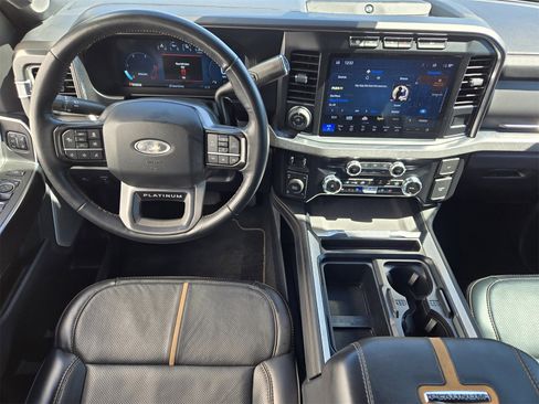 Used 2024 Ford F350 Platinum image 26