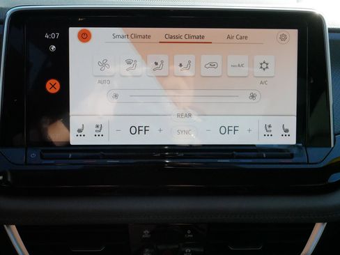 New 2026 Volkswagen Atlas Peak Edition AWD/4WD image 11
