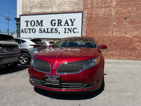 Used 2013 Lincoln MKS AWD image 1