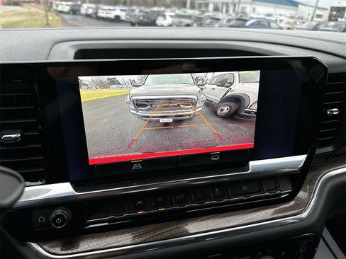 Used 2023 Chevrolet Silverado 1500 LT image 17