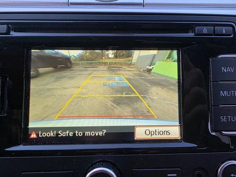 Used 2014 Volkswagen CC Sport image 32