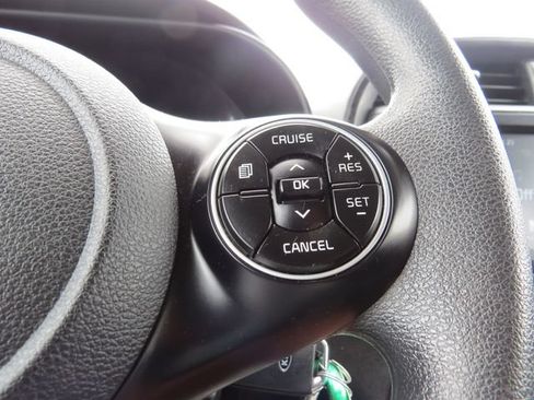 Used 2021 Kia Soul LX FWD image 13