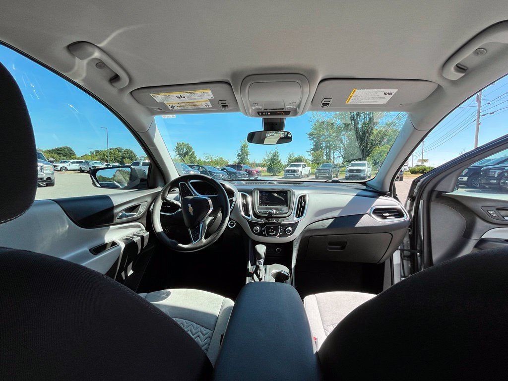 Used 2024 Chevrolet Equinox LS FWD image 14