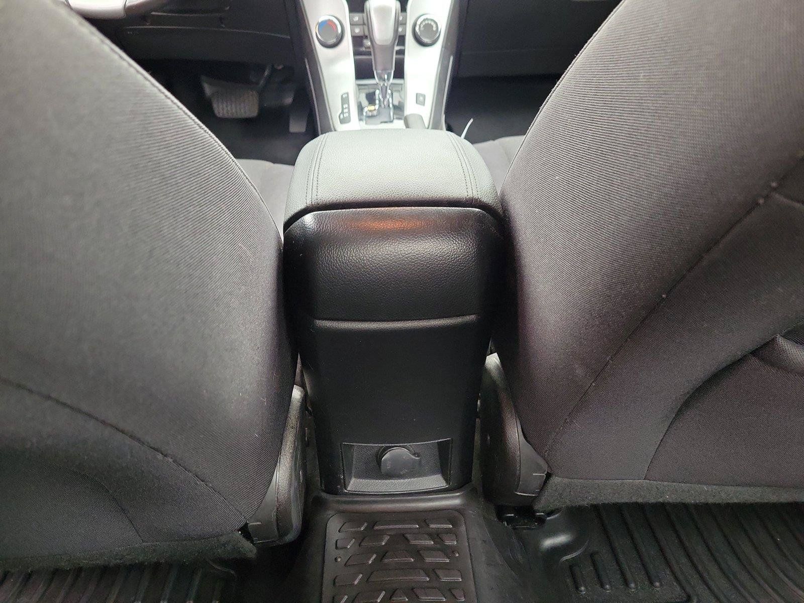 Used 2014 Chevrolet Cruze LT FWD image 9