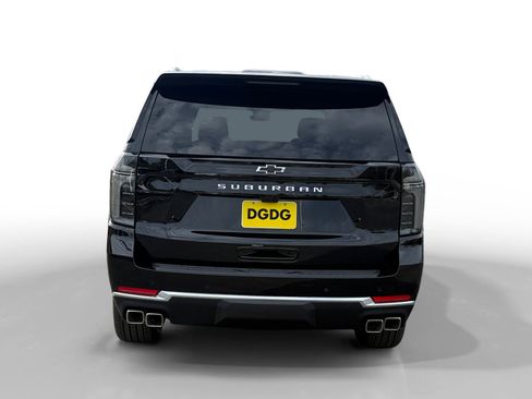 New 2026 Chevrolet Suburban High Country image 4