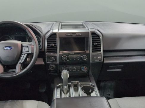 Used 2019 Ford F150 XLT w/ Equipment Group 302A Luxury AWD/4WD image 20