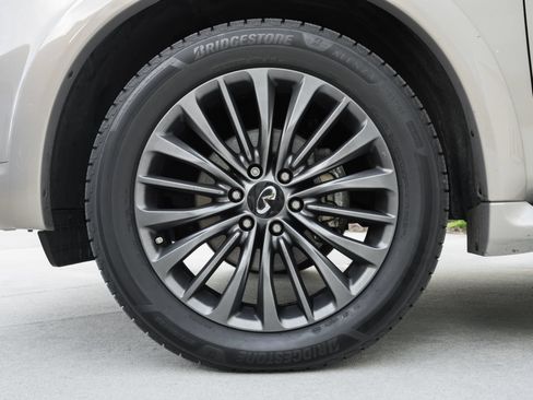 Used 2023 INFINITI QX80 Sensory w/ Cargo Package AWD/4WD image 15