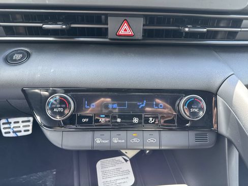 New 2026 Hyundai Elantra Sport FWD image 20