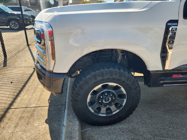 Used 2024 Ford F350 King Ranch w/ Tremor Off-Road Package AWD/4WD image 7