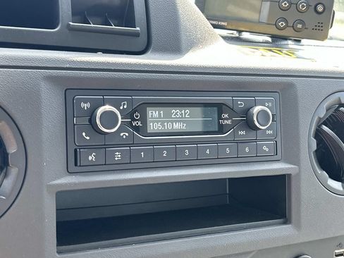 Used 2024 Ford E-350 and Econoline 350 Super Duty w/ Power Windows & Locks Group RWD image 39