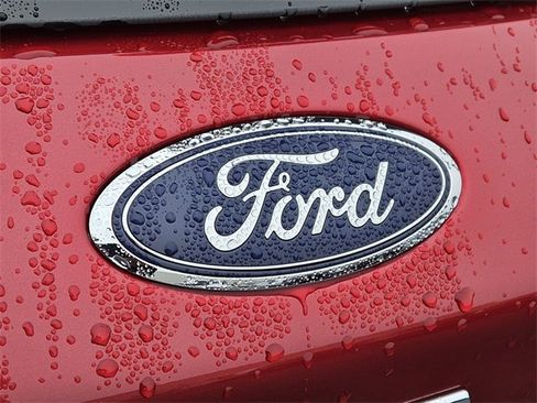 Used 2024 Ford Escape SE w/ PHEV Premium Package image 15