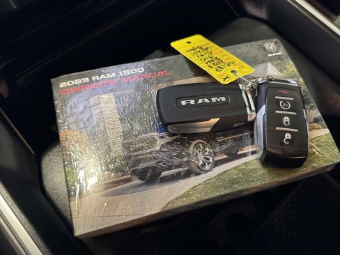 Used 2023 RAM 1500 Big Horn AWD/4WD image 28