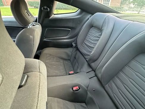 Used 2016 Ford Mustang GT w/ Black Accent Package RWD image 13
