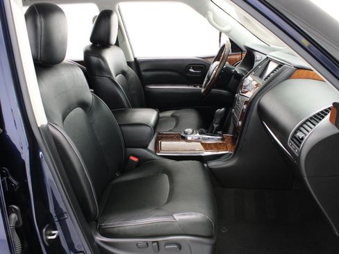 Used 2019 INFINITI QX80 Luxe image 43