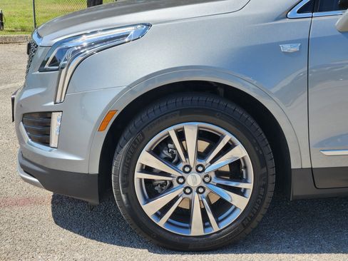 Certified 2024 Cadillac XT5 Premium Luxury FWD image 27