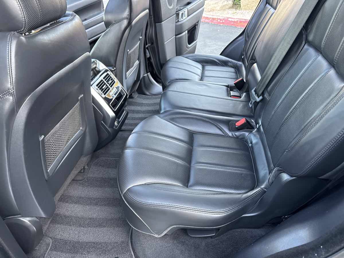 Used 2016 Land Rover Range Rover Sport HSE AWD/4WD image 26
