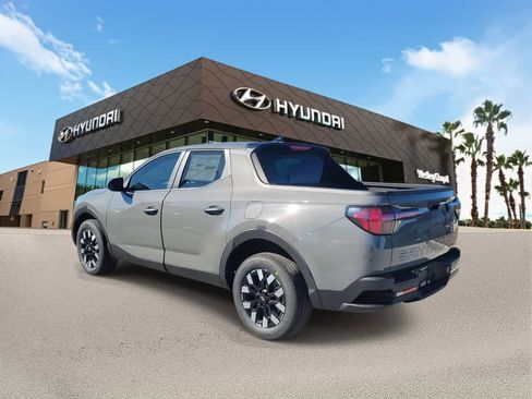 New 2026 Hyundai Santa Cruz SE image 2