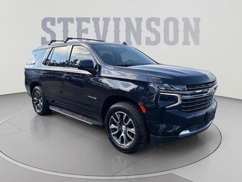 Used 2022 Chevrolet Tahoe LT w/ LT Signature Plus Package AWD/4WD image 7