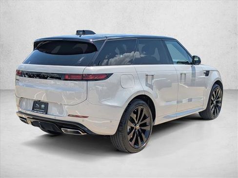 New 2025 Land Rover Range Rover Sport Dynamic SE image 2