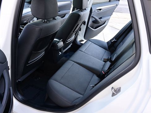 Used 2014 BMW X1 xDrive28i image 13