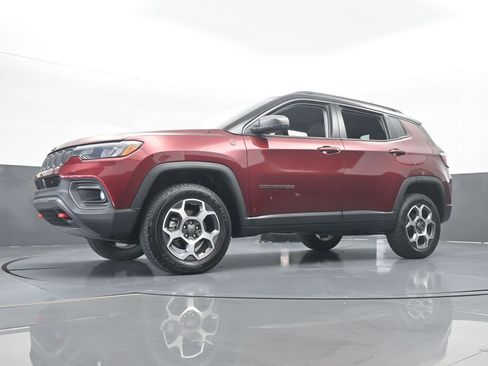 Used 2022 Jeep Compass Trailhawk w/ Trailhawk Convenience Group image 57