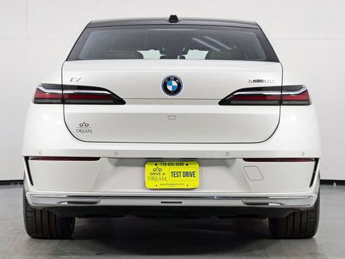 Used 2023 BMW i7 xDrive60 AWD/4WD image 71