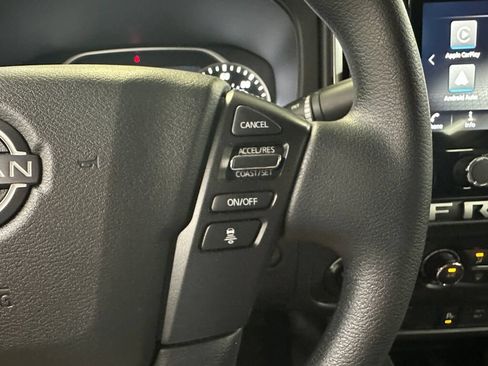 Used 2026 Nissan Frontier SV w/ Tow Package AWD/4WD image 11