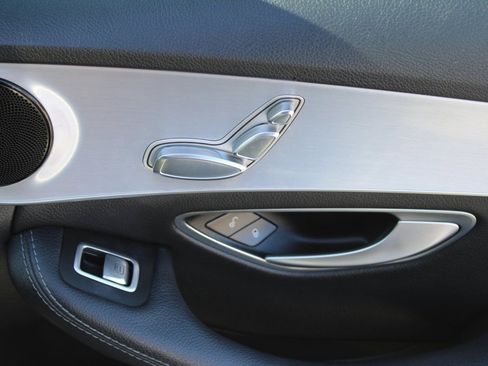 Used 2018 Mercedes-Benz C 300 Sedan image 28