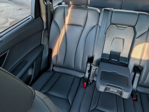 Used 2023 Audi Q7 3.0T Premium Plus w/ Premium Plus Package image 12