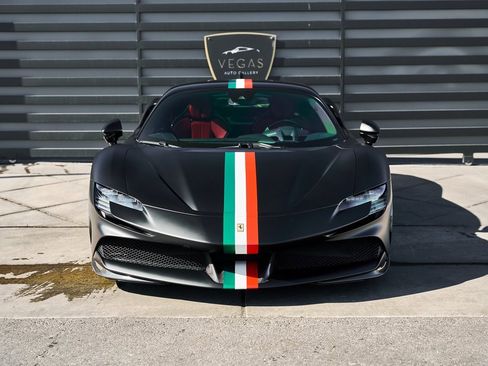 Used 2023 Ferrari SF90 Stradale image 21