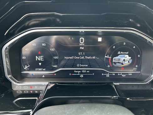 Used 2022 GMC Sierra 1500 SLT w/ SLT Premium Plus Package image 31