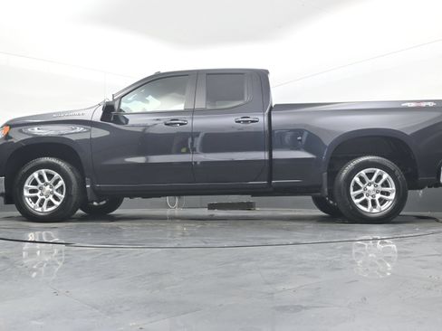 Used 2023 Chevrolet Silverado 1500 LT AWD/4WD image 29
