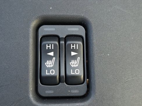 Used 2023 Toyota GR86 Premium w/ ALL Weather Mat Package (TMS) image 27