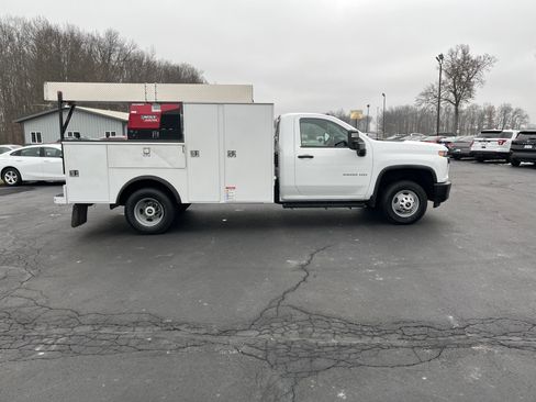Used 2021 Chevrolet Silverado 3500 W/T w/ WT Fleet Convenience Package image 6