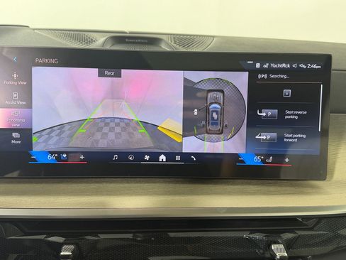 New 2026 BMW ALPINA XB7 AWD/4WD image 26